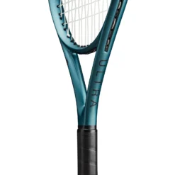 Raquette De Tennis Wilson Enfant Ultra 26 V4.0 (Cordé) -Magasin De Sport De Tennis 1831064wr116510u5ultra26v4bupnghigh res 1